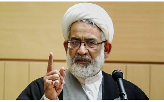 فضای مجازی باید کلا بسته شود/ بزرگ‌ترین خیانت دولت قبل سرپیچی از فرمایشات آقا درباره فضای مجازی بود/ آقایی که در سیستان و بلوچستان نشسته و سنگ زن را به سینه می‌زند خودش برای زن حرمتی قائل نیست