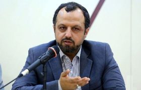 در پاییز با توجه به ناآرامی‌ها و القای اینکه «پول‌ها را از بانک خارج و تبدیل به دلار کنید»، نوساناتی رخ داد