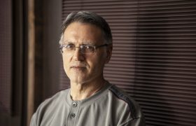 محمدرضا تاجیک : رخداد امتناع از خود
