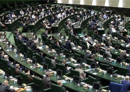 طرح مجلس برای ممنوعیت ادامه تحصیل کارکنان دستگاه‌های اجرایی
