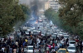 تفاوت، مدارا و خشونت‌پرهیزی در سیاست‌ورزی ایرانی | مختار نوری