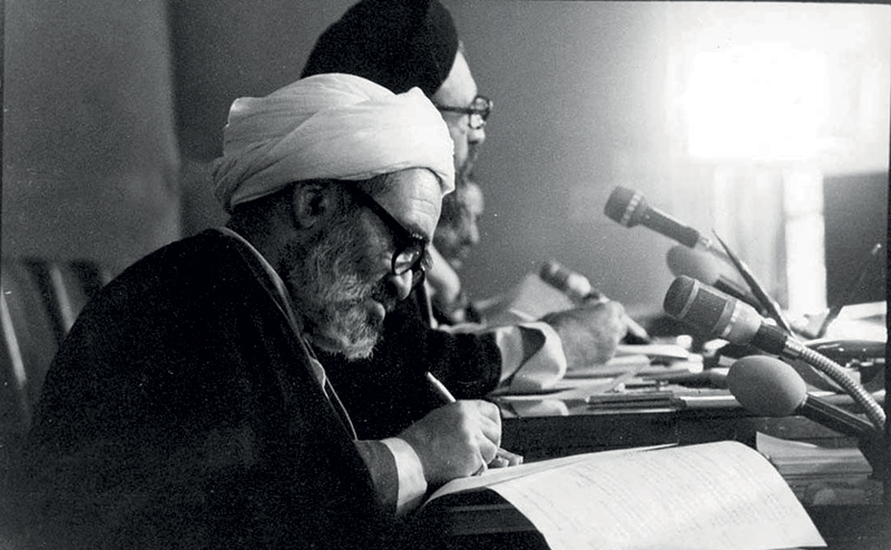 قانون اساسی: موازنه استمرار و دگرگونی | محمدحسین زارعی