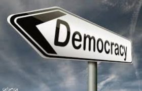 محمد حسین زارعی : شبَح دموکراسی
