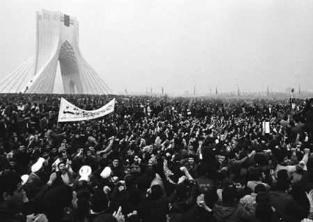 بیانیه جمعی از سفرا و دیپلماتهای ارشد جمهوری اسلامی ایران: ضرورت توازن مثبت در مناسبات جهانی