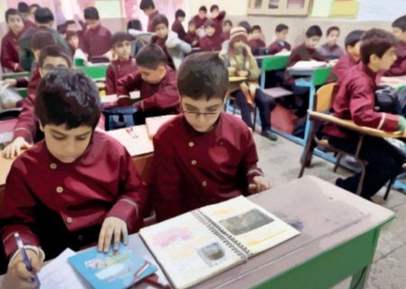 سید مجتبی طاهری : به بهانه تغییر بالغ بر ۲۰ هزار تن از مدیران مدارس کشور آب را گل نکنیم